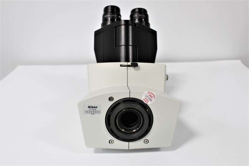 Electrophysiology Rig Patch Clamp Nikon Eclipse Ti-S Fluorescence  Microscope w/ dual Sutter MP-285 Micromanipulators and dual Molecular  Device For Sale Labx Ad 14663002